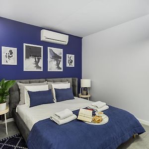 Family Center Apartments